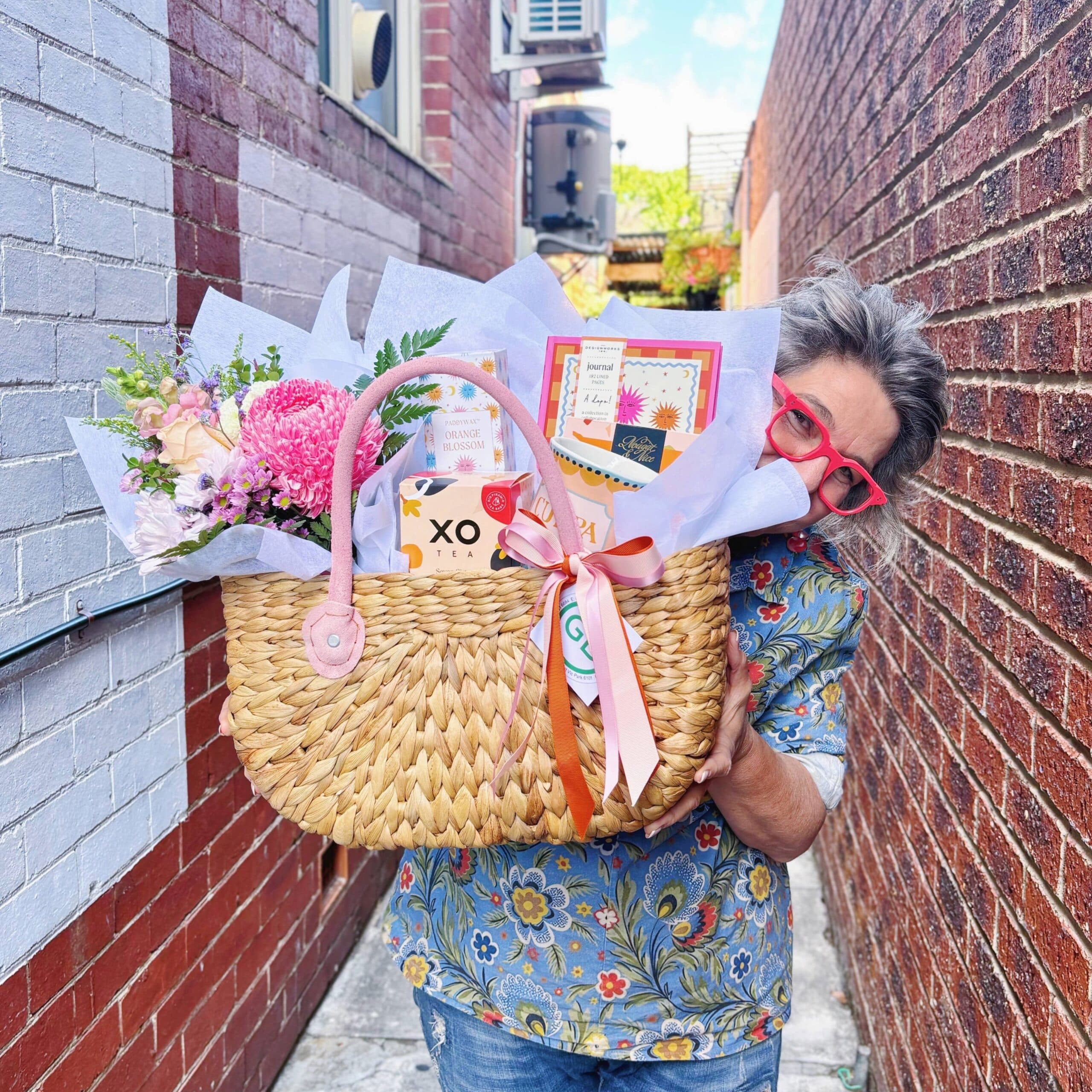 Signature Market Basket | Seasonal Fresh Flowers